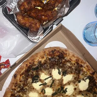 Large 16&quot; BRB Pizza and 5 pc Boneless Tenders Side Sweet Thai Chili