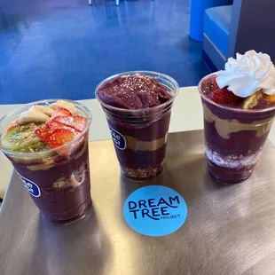 Acai parfaits