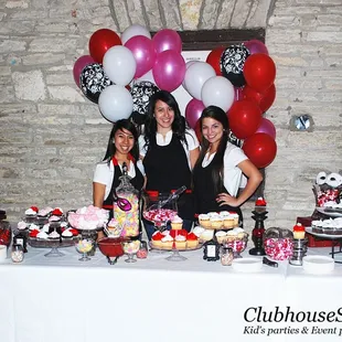 The Clubhouse Scene, Valentine's dance, 2013