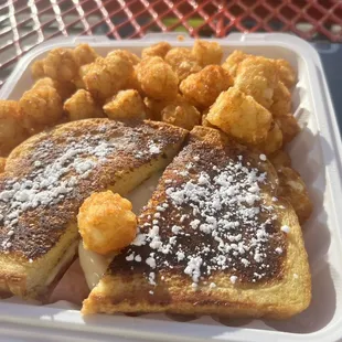 Monte Cristo Sandwich with Tator Tots