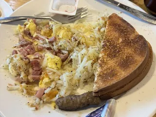 Bootleggers Saloon and Eatery