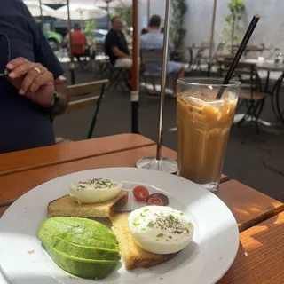 Chai Latte Iced 16oz