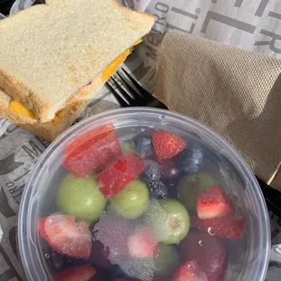 Kid's Kids Grilled Cheese