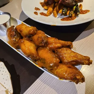 Wangs.