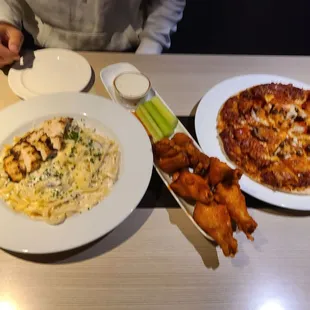 Afredo w shitken. Wangs. Pissa.