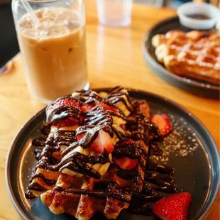 Banana/ strawberry/ chocolate waffle