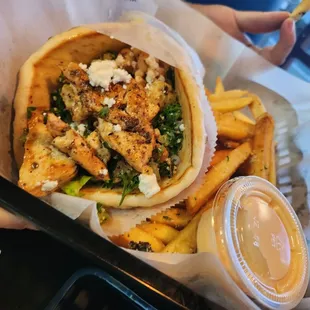 Gyro