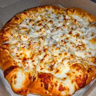 Chicken Alfredo Pizza