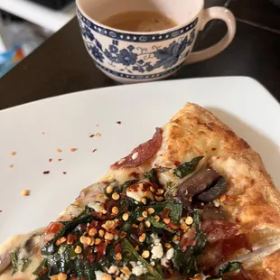 Veggie delight with pepperoni