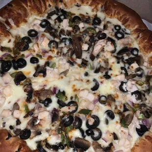 Chicken Alfredo Pizza