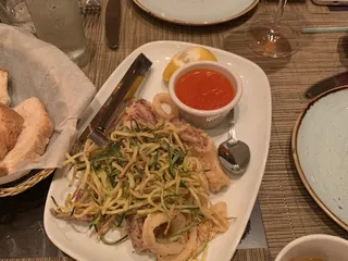 Luce Restaurant & Bar