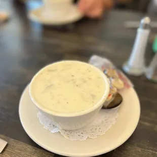 Clam chowder cup