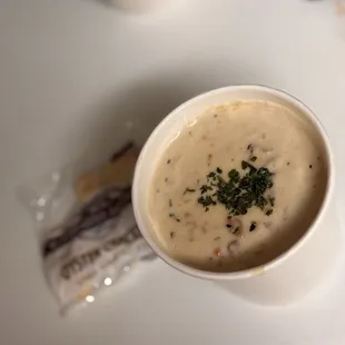 Zio's Clam Chowder (Fri/Sat/Sun)