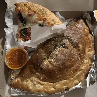 Calzone, Deep Dish Margherita Pizza