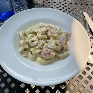 Tortellini Alla Panna