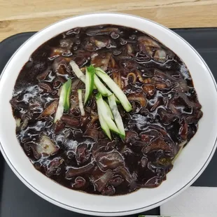 Jajangmyeon (stir fried black bean noodle)