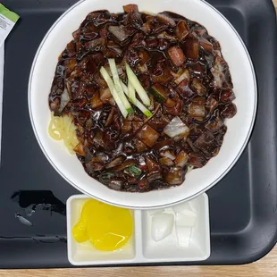 food, ramen and noodles