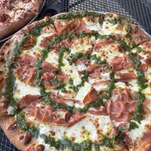 Burrata Pie