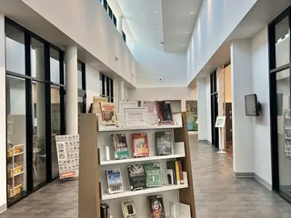 Hussey Mayfield Memorial Public Library