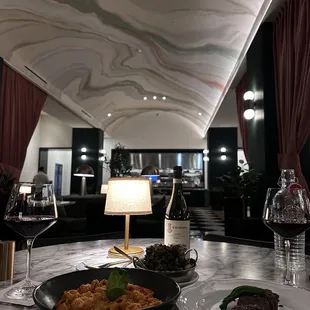 ramen and noodles, interior