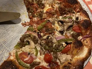 Ikey's Pizzeria