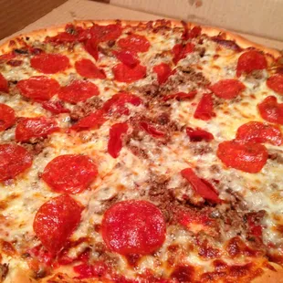 Pepperoni, sausage and mushroom!