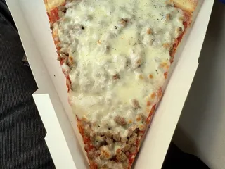 Zio's Pizzeria