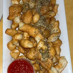 Garlic Knots