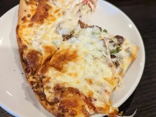 Big Fred's Pizza Garden & Lounge
