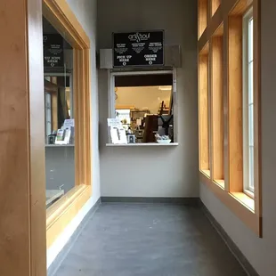 Art &amp; Soul's food window, they text you when your food is ready.