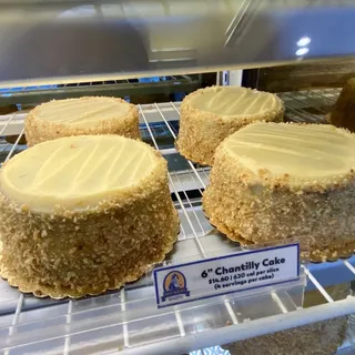 Chantilly Cake - 8 inch