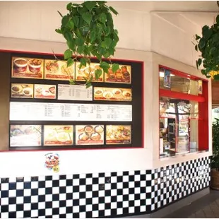 interior, pizza