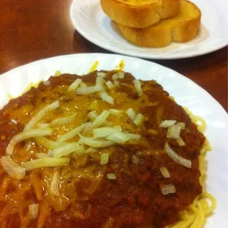 Spaghetti with Garlic Bread