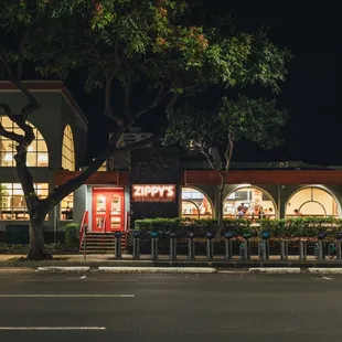 Zippy's Makiki