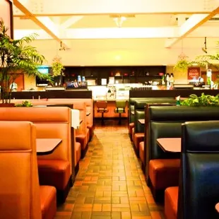 sushi and sashimi, interior