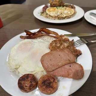 Meat Lover's Breakfast