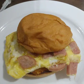 Omelette Sandwich