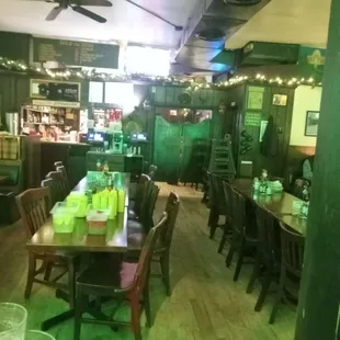 Dining room before close