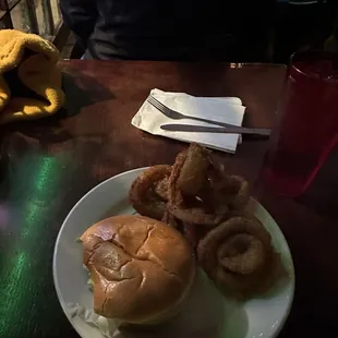 Zip Burger with Onion Rings