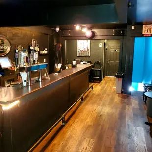 2nd floor bar opens at 7:30 for most events.