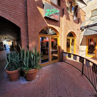 the entrance to the restaurant