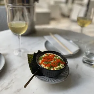 Steak tartare with rice &amp; seaweed