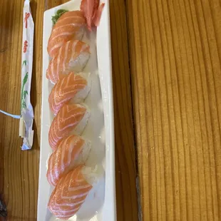 3 Piece Salmon Nigiri