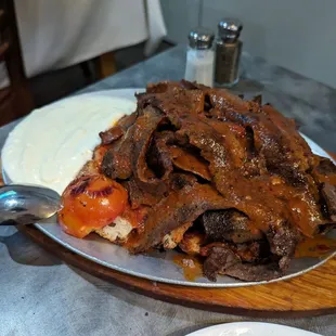 Iskender kebab