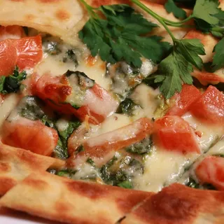 Pide with Spinach, Tomatoes and Cheese