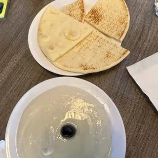 Large Hummus