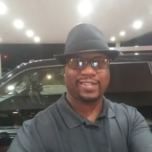 Here's one of our drivers Antoine R. He's fun, professional, informed about the city of Kansas City and has great conversation for you.