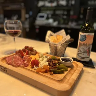 Absolutely lovely dinner!    Wine- delicious.   Charcuterie- amazing.   Lamb Chops- perfect!     We will definitely be back!