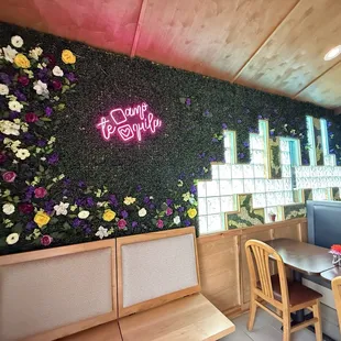 interior, ramen and noodles