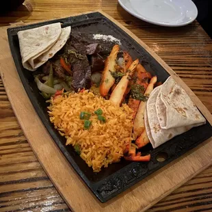 Steak and chicken fajitas